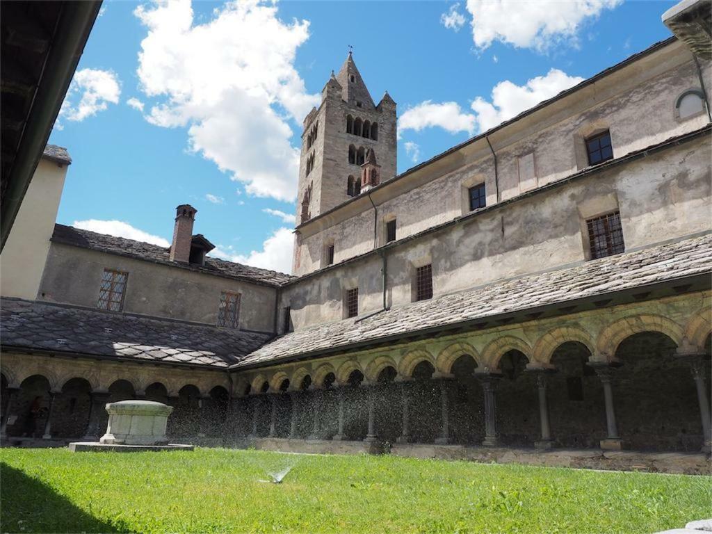 Apartment Al Borgo Di Sant'orso - Cir 0342 Aosta